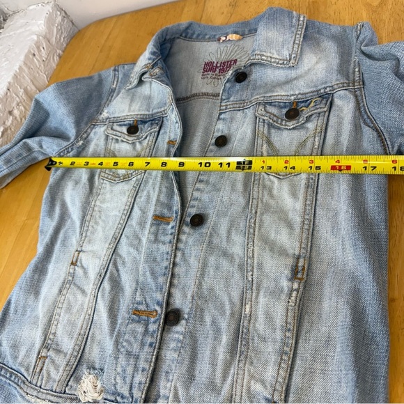 Hollister Surf 1972 Women’s Jean Jacket Medium Blue - Picture 4 of 8